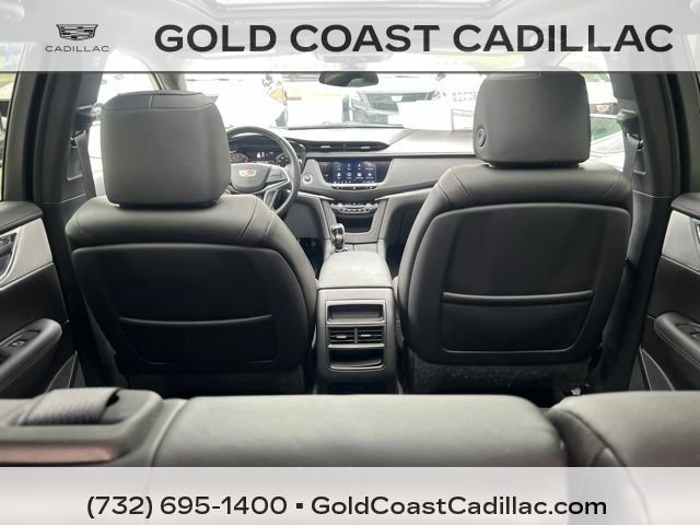 Used 2020 Cadillac XT5 Premium Luxury w/ LPO, Floor Liner Package FWD image 11
