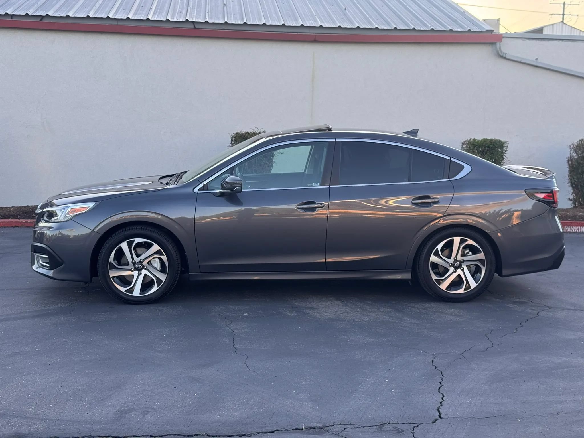 Used 2022 Subaru Legacy Limited XT AWD/4WD image 3