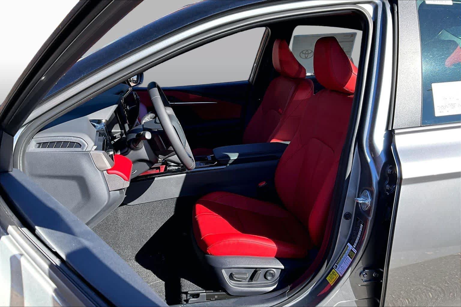 New 2026 Toyota Camry XSE w/ Premium Package AWD/4WD image 9