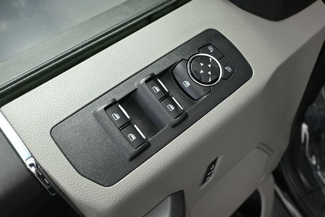 Used 2018 Ford F150 XLT AWD/4WD image 15