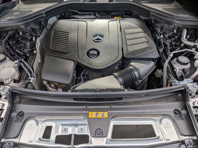 Used 2023 Mercedes-Benz GLC 300 4MATIC image 25