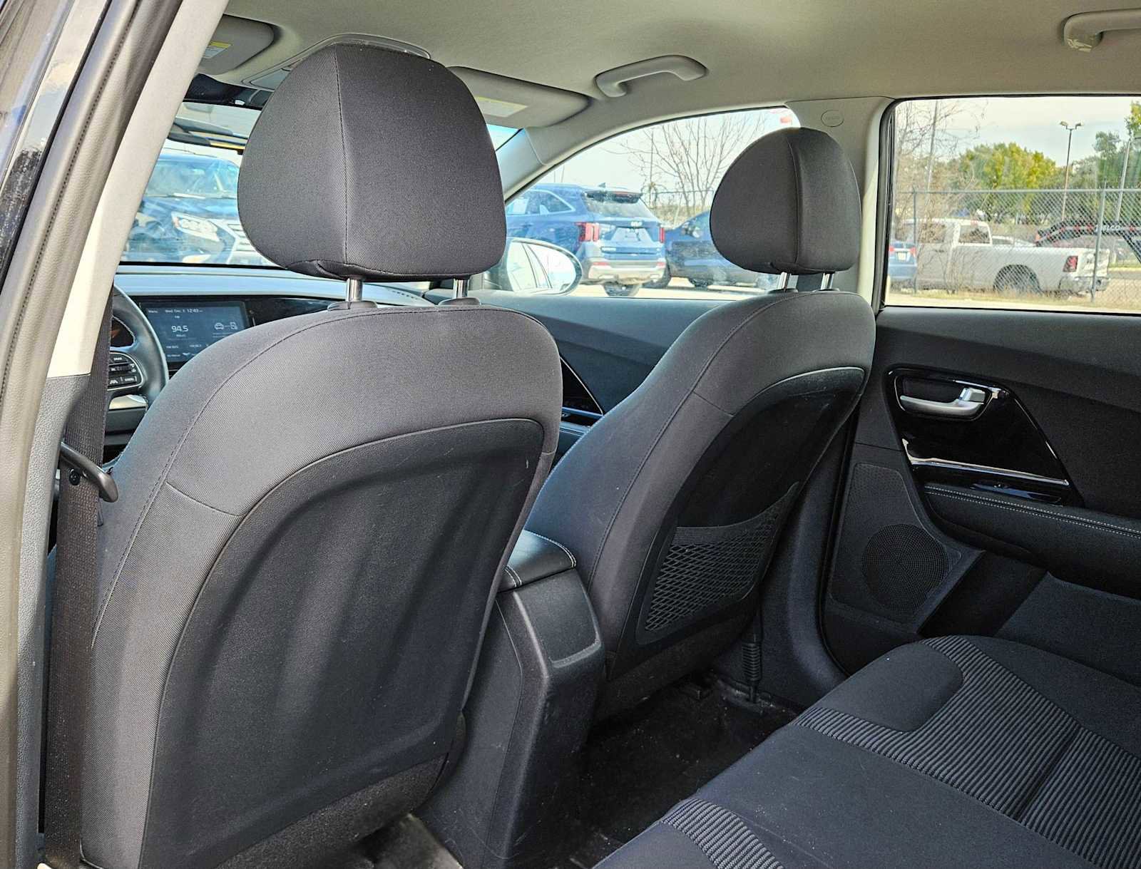 Certified 2022 Kia Niro LXS image 17