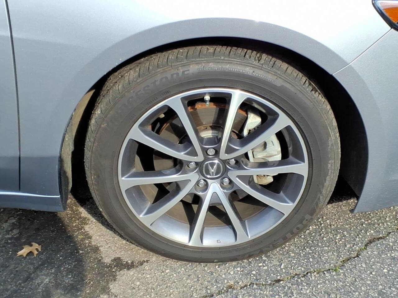 Used 2017 Acura TLX V6 w/ Technology Package image 10