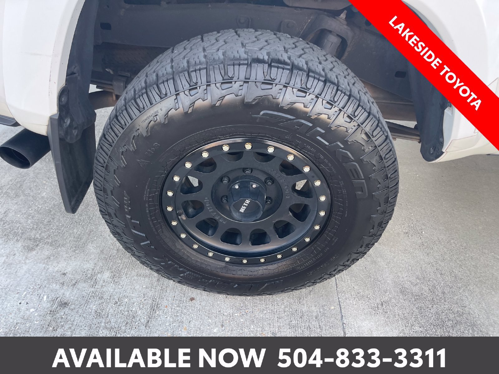 Used 2022 Toyota Tacoma SR5 RWD image 11