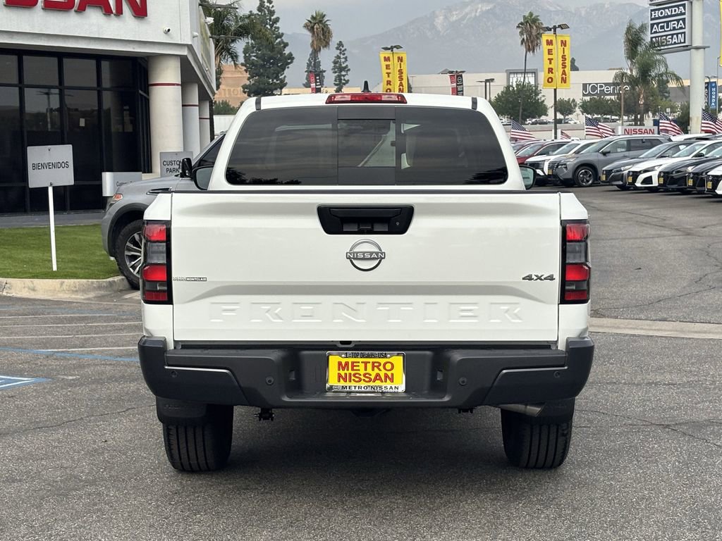 New 2026 Nissan Frontier S image 3