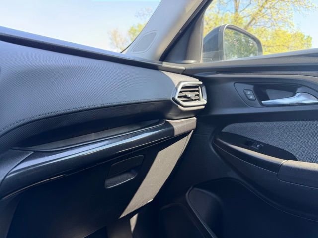 Used 2021 Chevrolet TrailBlazer LT w/ Convenience Package image 23