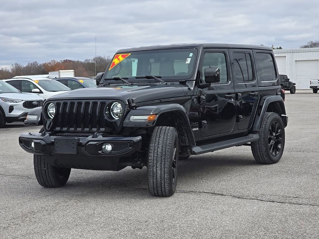 Used 2021 Jeep Wrangler Unlimited Sahara image 3