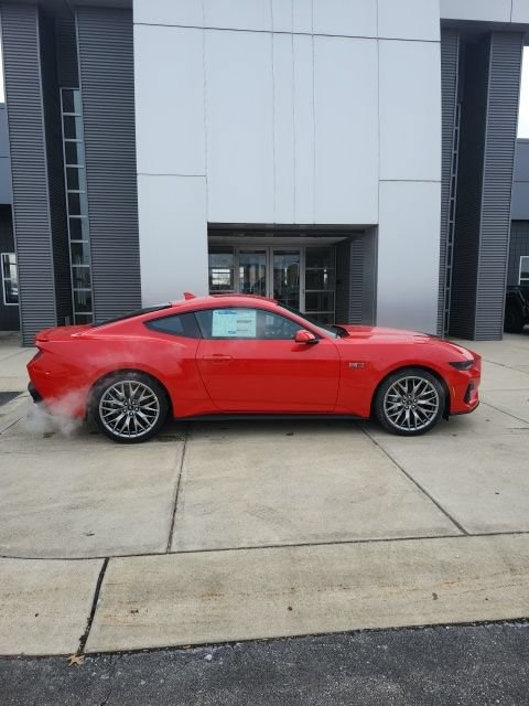 New 2026 Ford Mustang GT RWD image 9