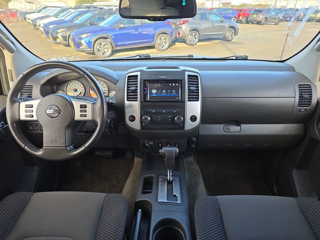 Used 2013 Nissan Xterra PRO-4X image 11