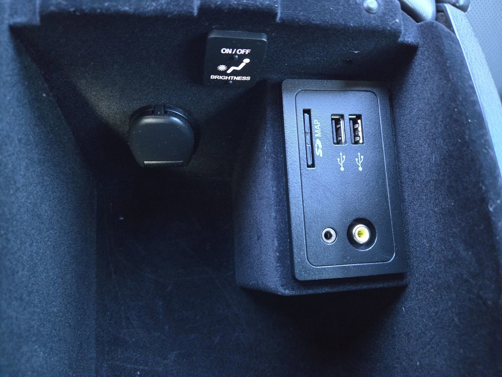 Used 2019 INFINITI Q60 3.0t Luxe w/ Essential Package image 22