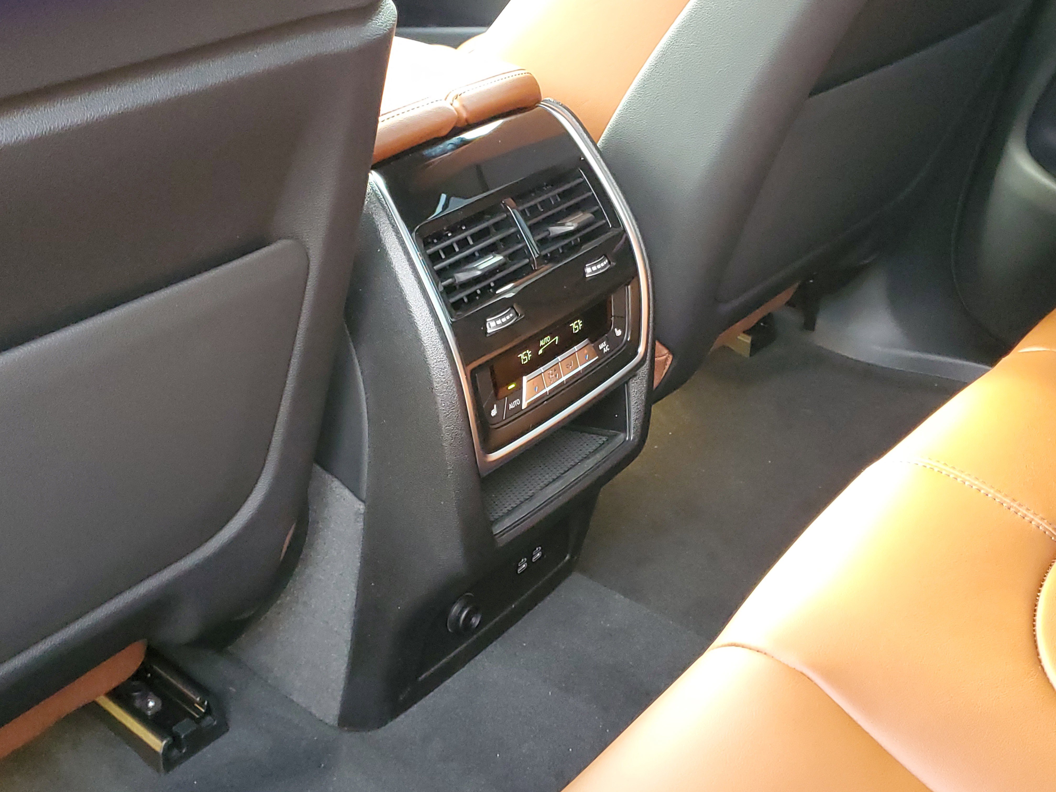 New 2026 BMW X5 M60i image 26