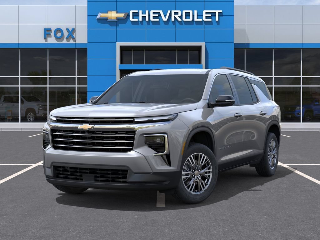 New 2027 Chevrolet Traverse LT w/ LPO, Floor Liner Package AWD/4WD image 6
