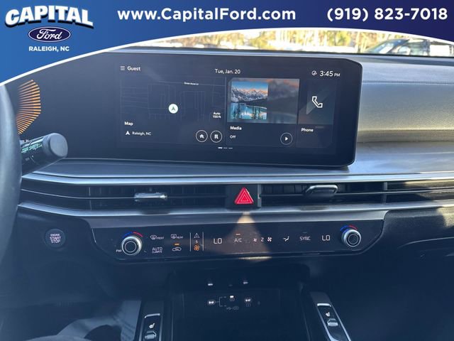 Used 2024 Kia Sorento S image 25