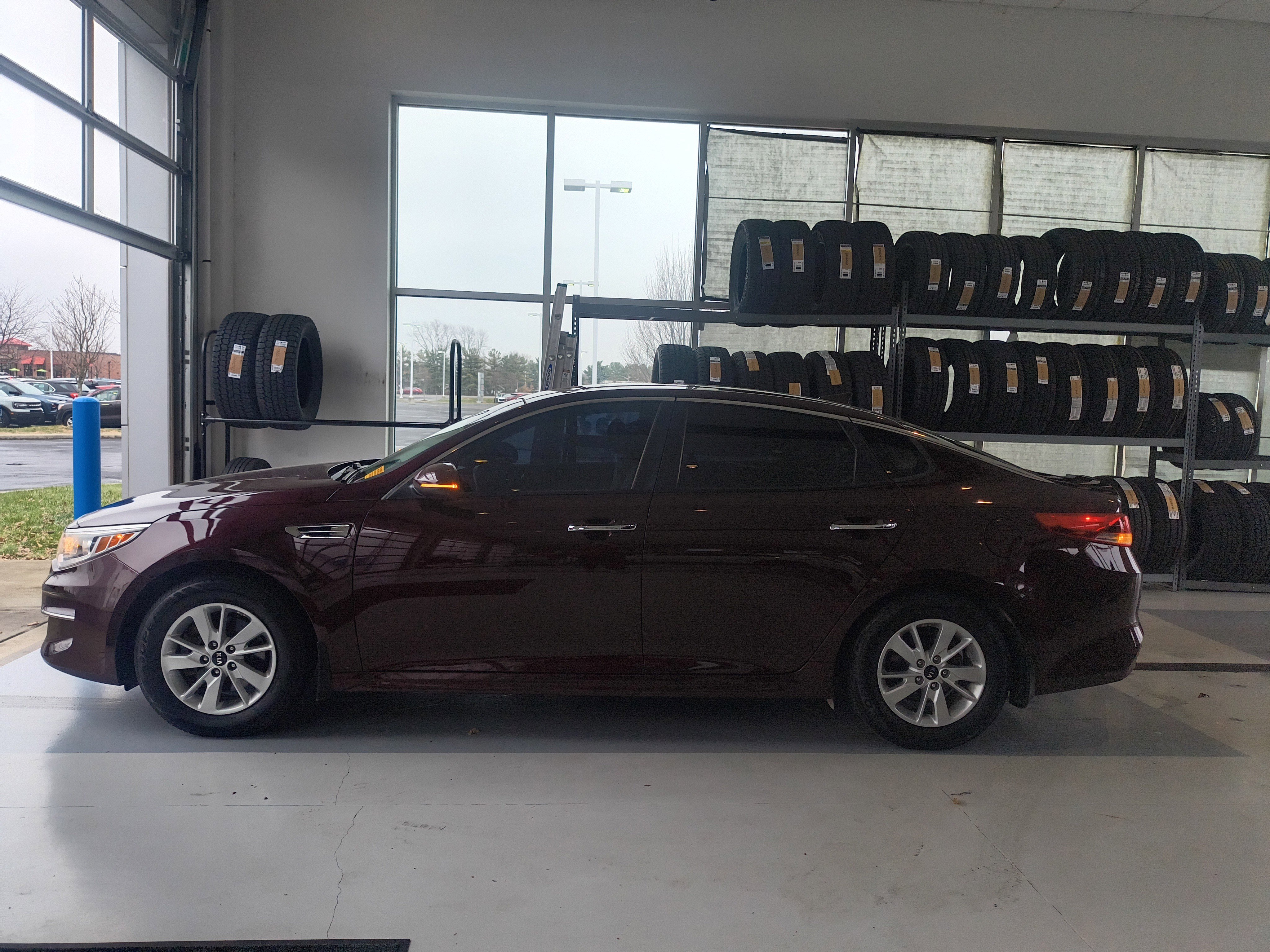 Used 2016 Kia Optima LX image 26