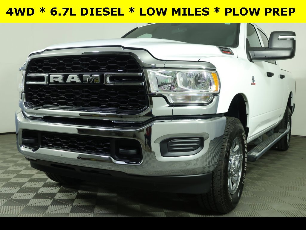 Used 2024 RAM 2500 Tradesman w/ Chrome Appearance Group
