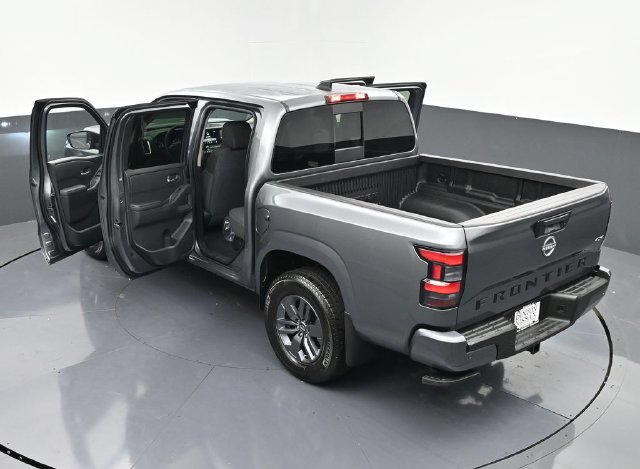 New 2026 Nissan Frontier SV w/ Tow Package AWD/4WD image 42
