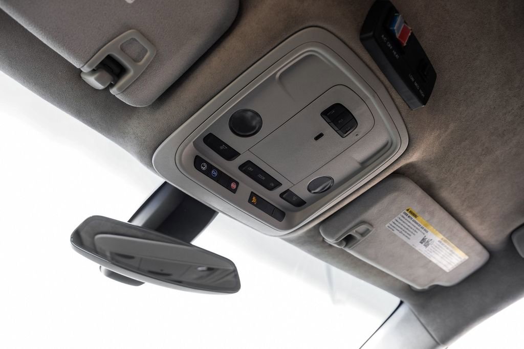 Used 2016 Cadillac XTS image 25