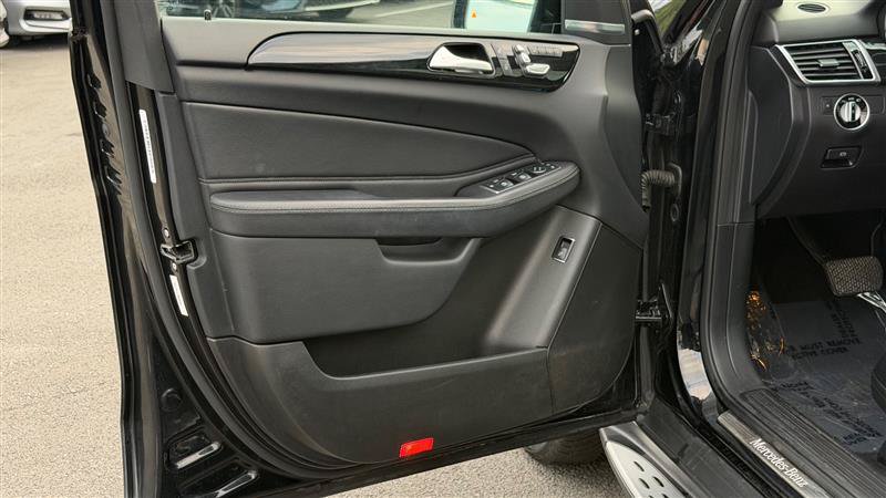 Used 2017 Mercedes-Benz GLE 350 4MATIC image 21
