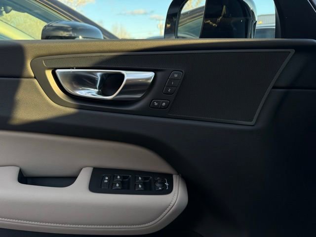 New 2026 Volvo XC60 B5 Plus w/ Protection Package Premier AWD/4WD image 16