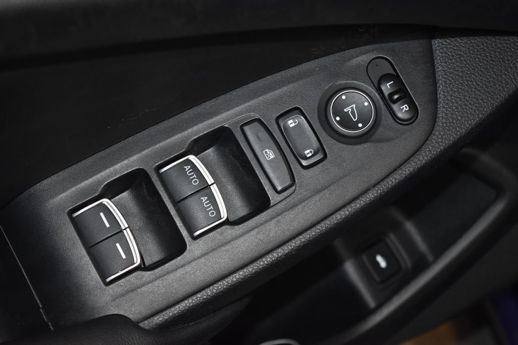 Used 2022 Honda Accord Sport image 5