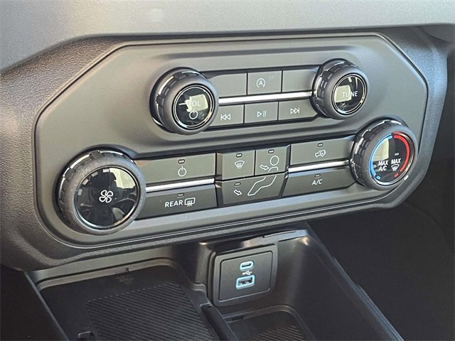 New 2025 Ford Bronco 4-Door image 26