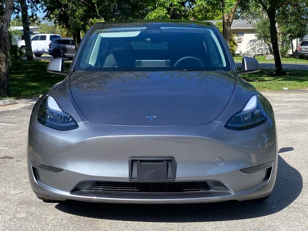 Used 2025 Tesla Model Y Performance AWD/4WD image 9