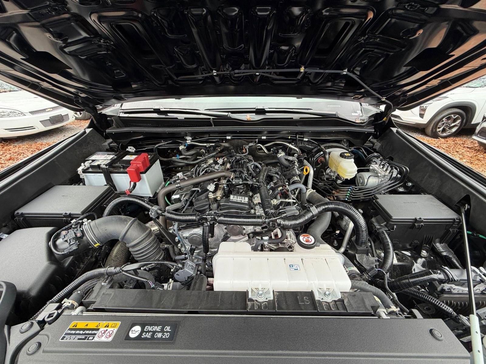 Used 2025 Toyota 4Runner TRD Off-Road image 32