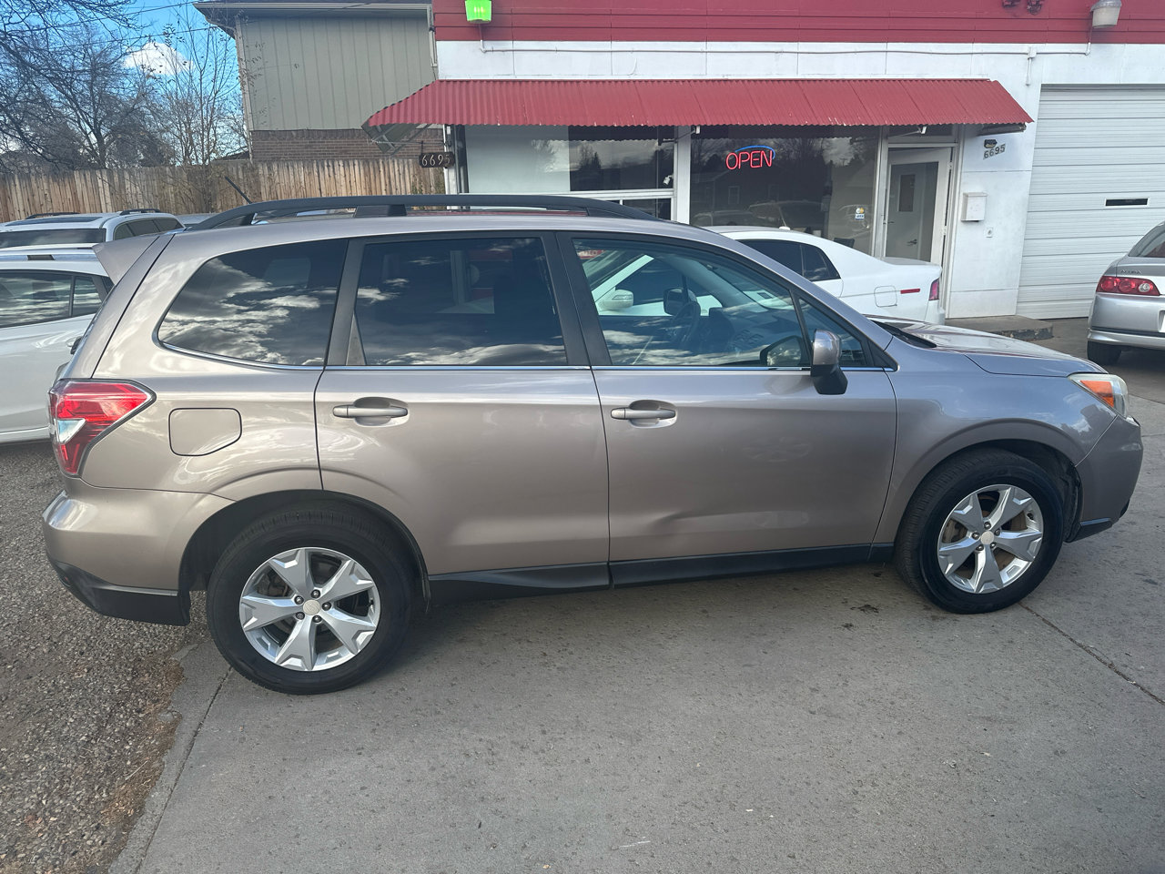 Used 2015 Subaru Forester 2.5i Limited w/ Popular Package #1 image 4