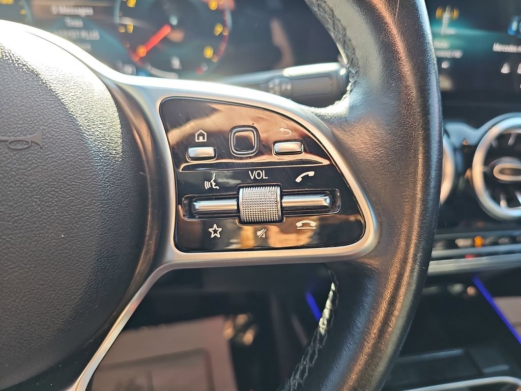 Used 2022 Mercedes-Benz GLA 250 image 23