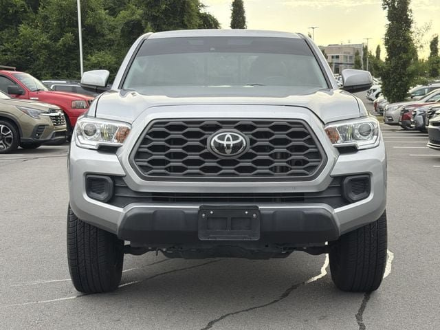 Used 2022 Toyota Tacoma SR AWD/4WD image 6
