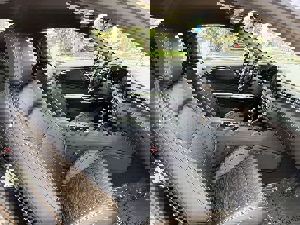 Used 2024 Ford Mustang GT Premium image 31