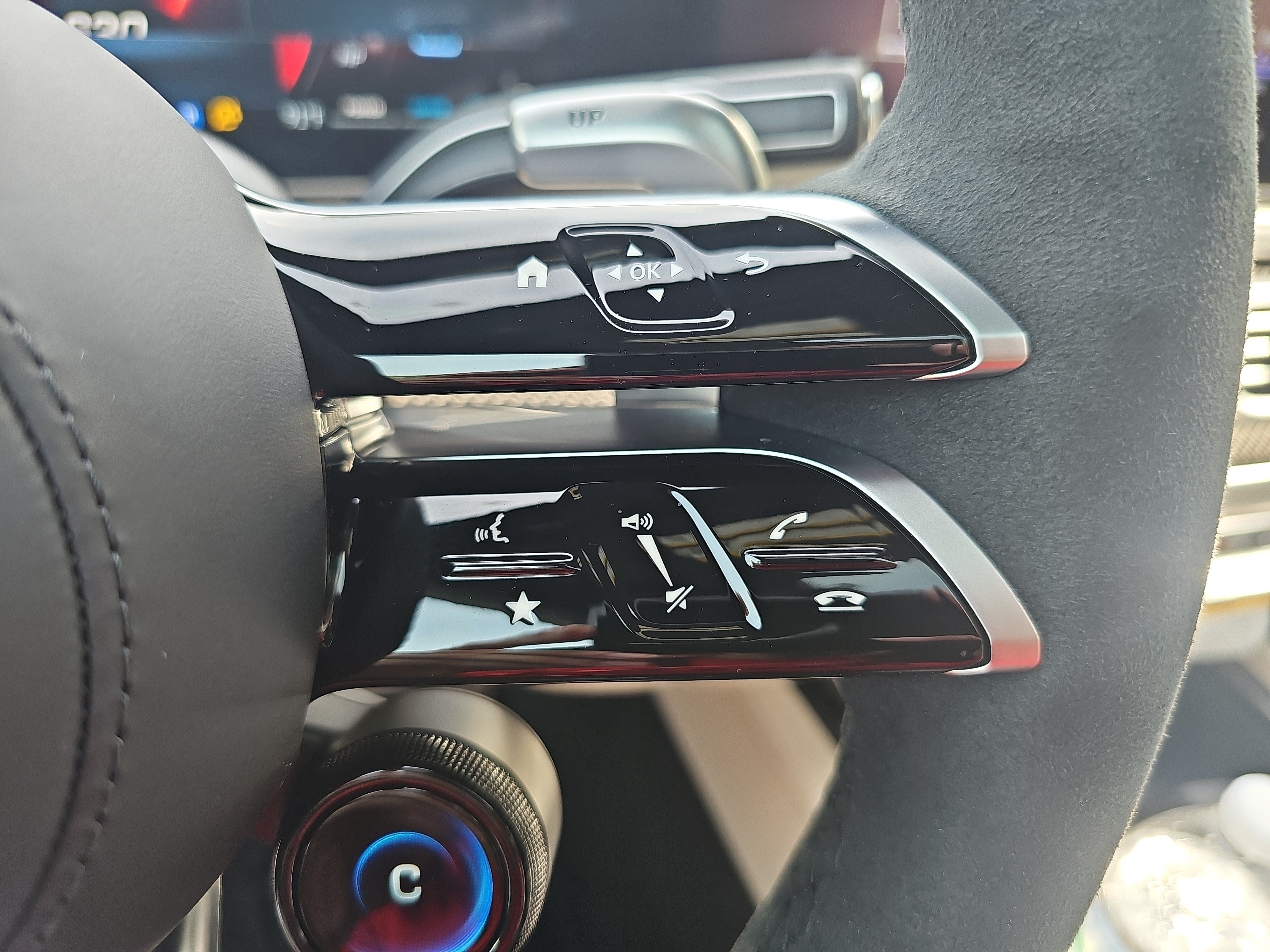 New 2026 Mercedes-Benz GLS 63 AMG 4MATIC image 20