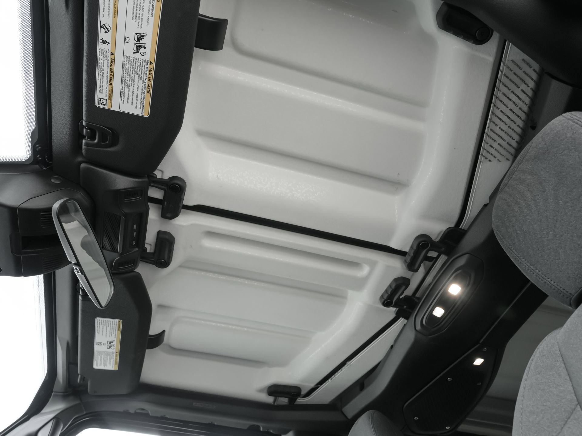 Used 2025 Jeep Wrangler Unlimited Sahara AWD/4WD image 21