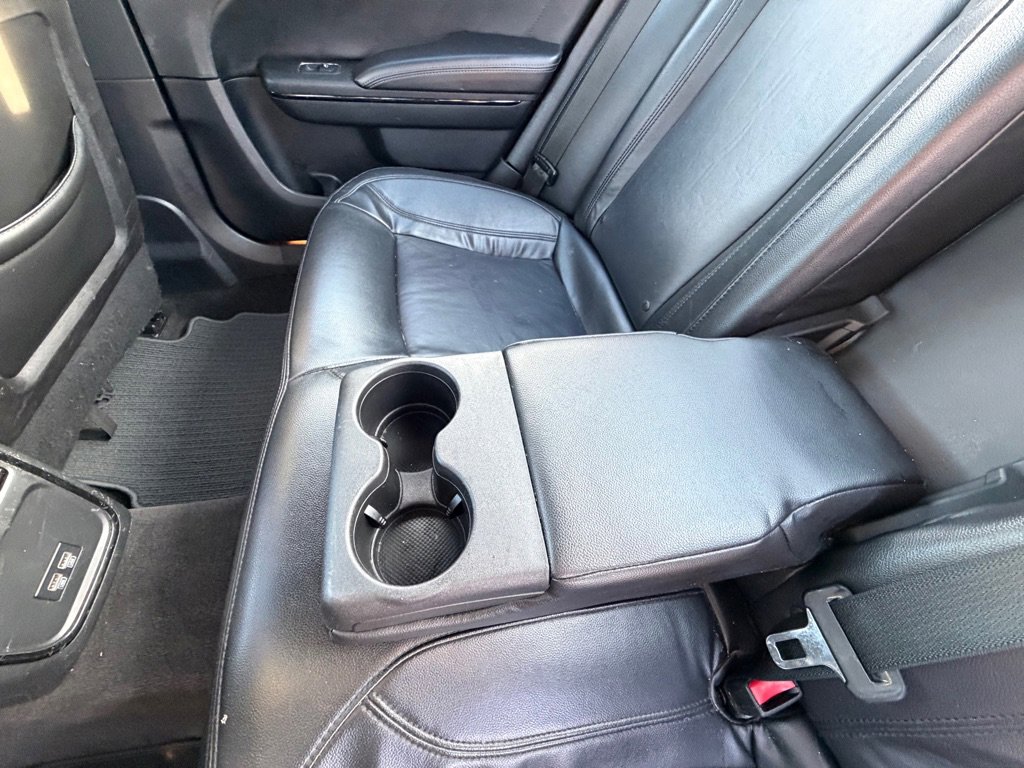 Used 2018 Dodge Charger SXT Plus w/ Blacktop Package image 20