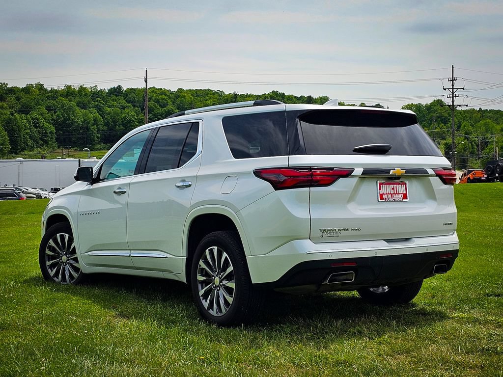Used 2023 Chevrolet Traverse Premier AWD/4WD image 5