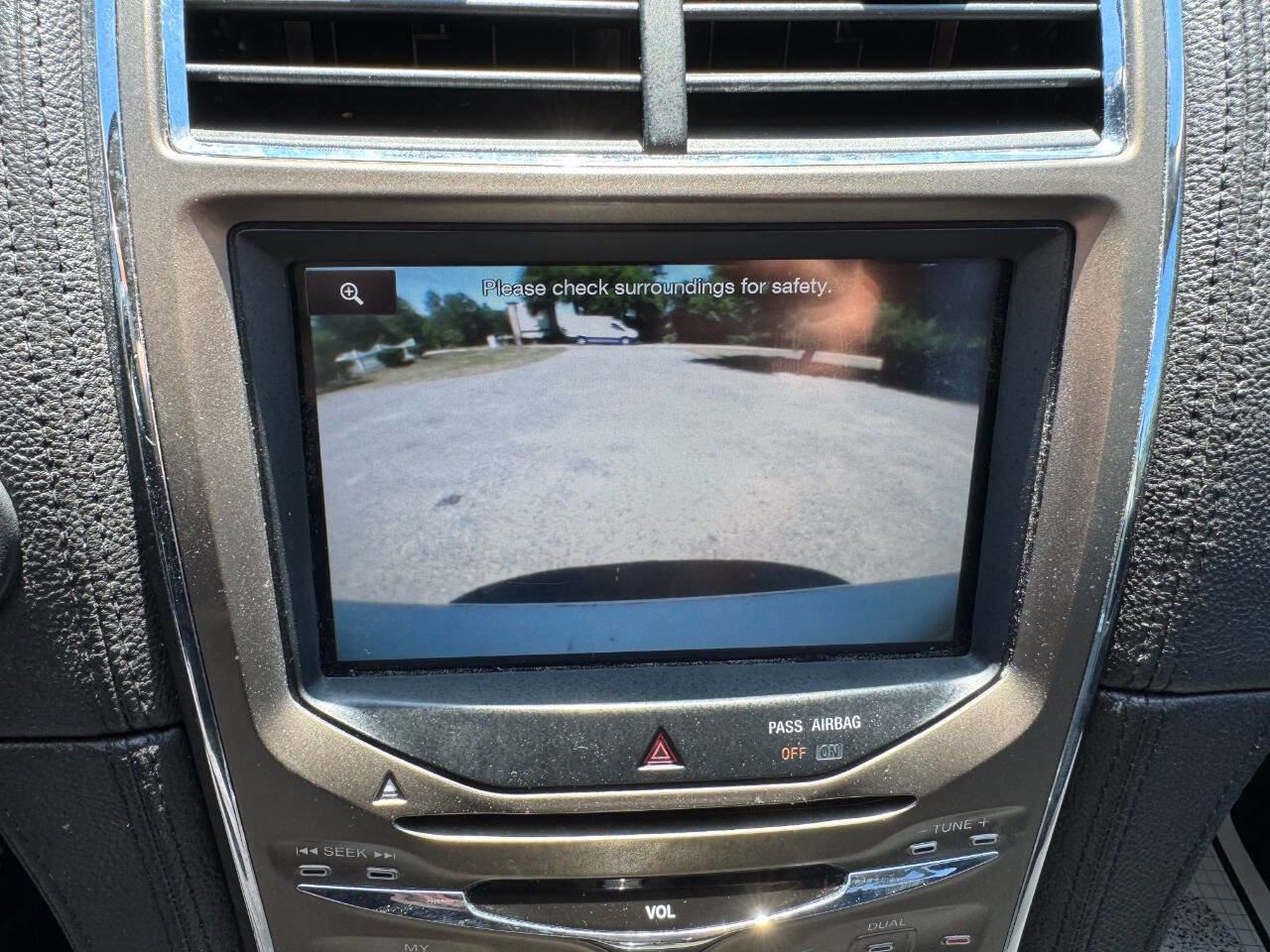 Used 2011 Lincoln MKX AWD w/ 102A Rapid Spec Order Code image 21