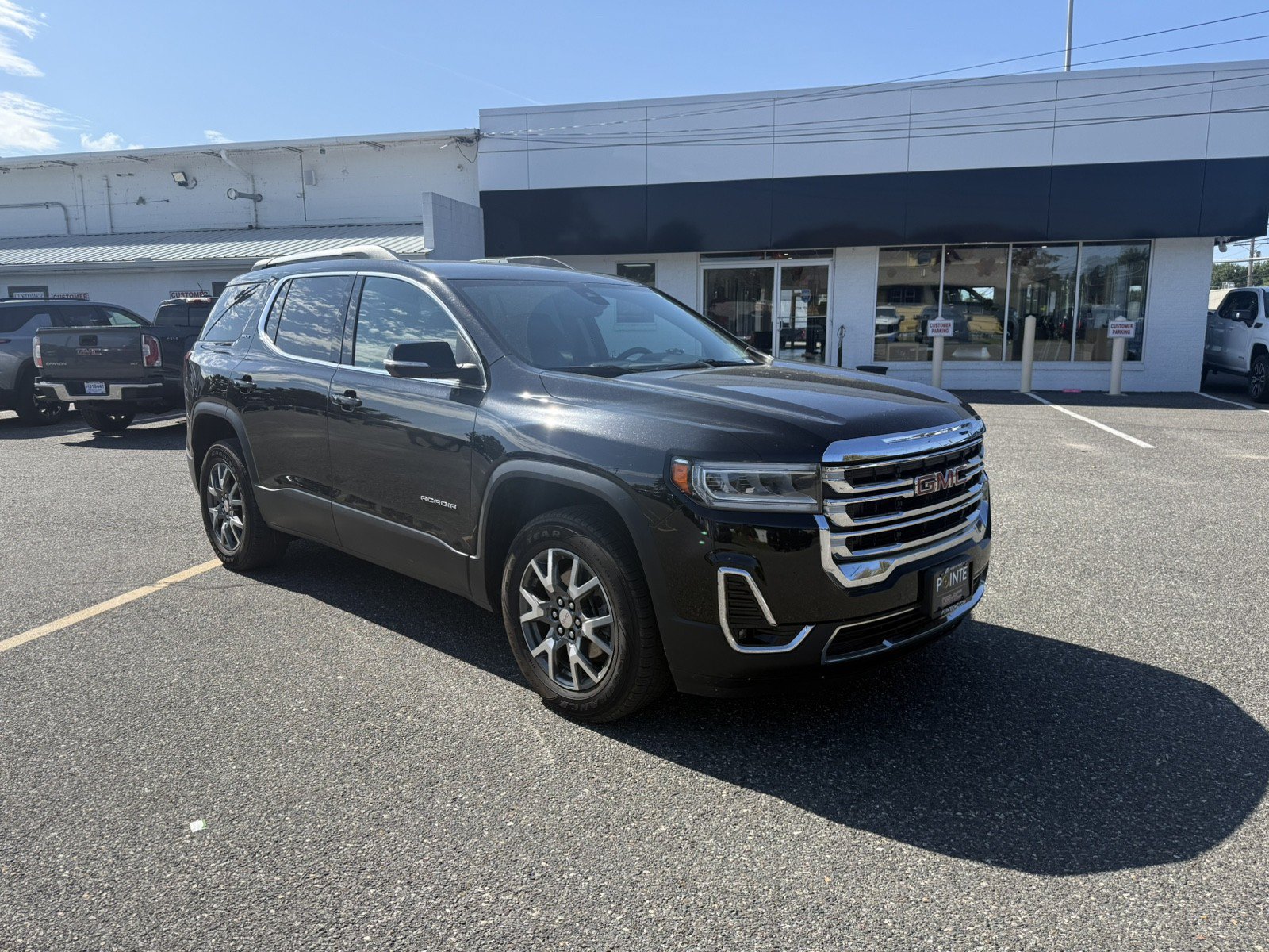 Used 2023 GMC Acadia SLT