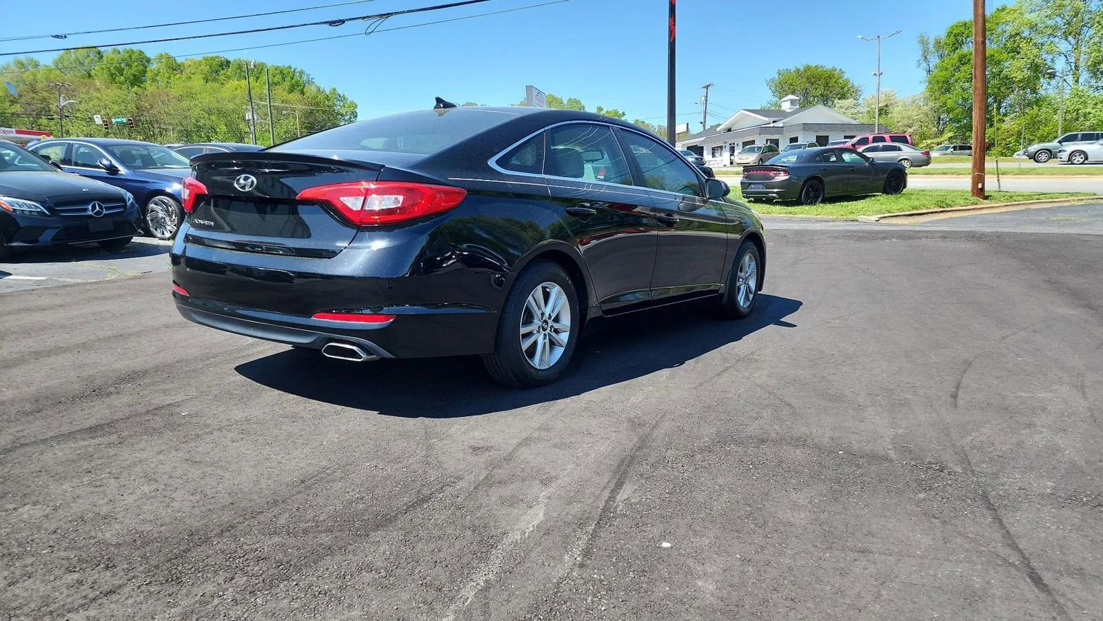 Used 2017 Hyundai Sonata SE image 5