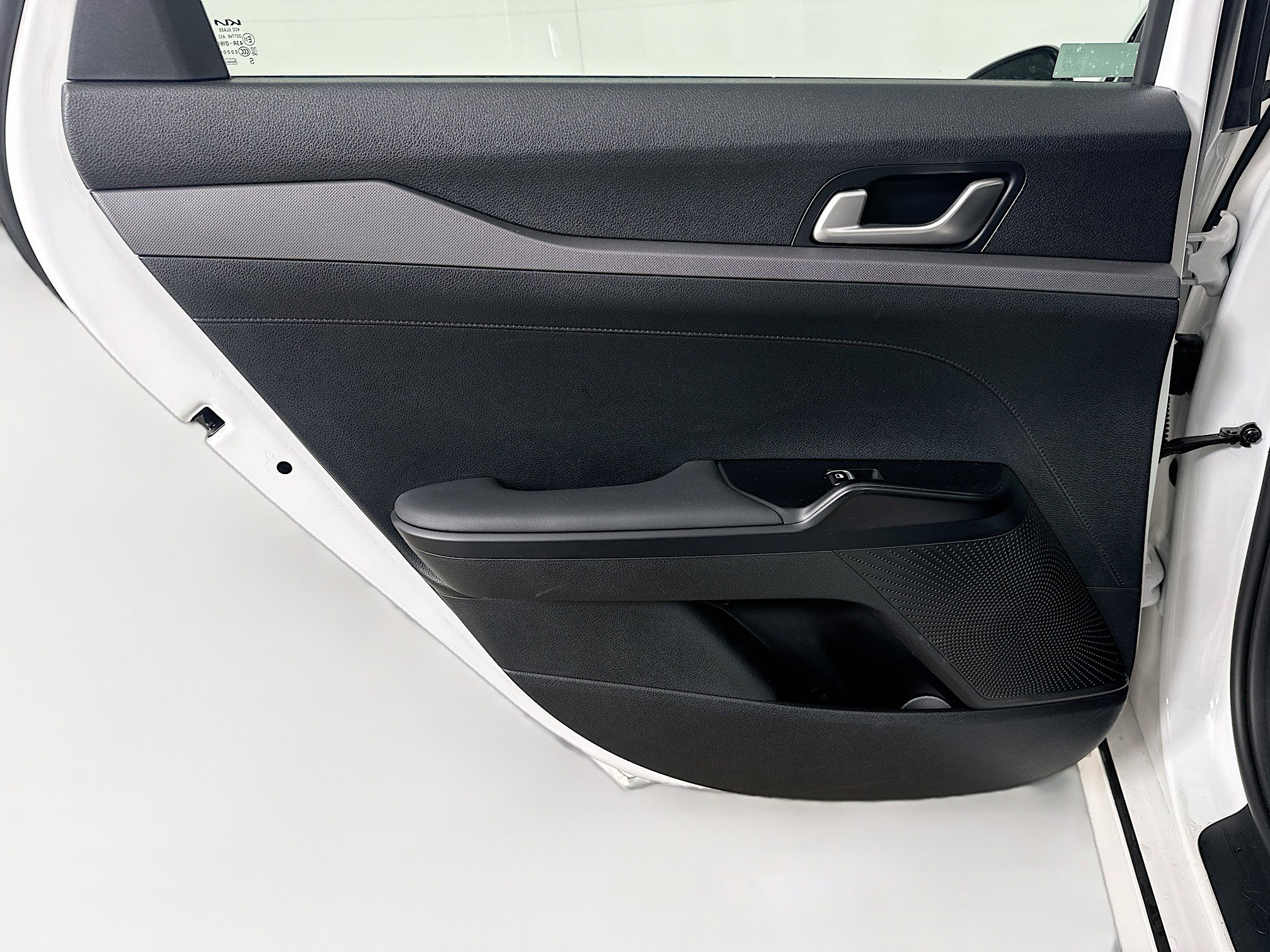 Used 2025 Kia K5 LXS image 25