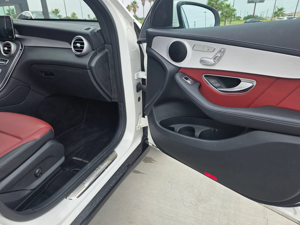 Certified 2022 Mercedes-Benz GLC 300 4MATIC Coupe image 19