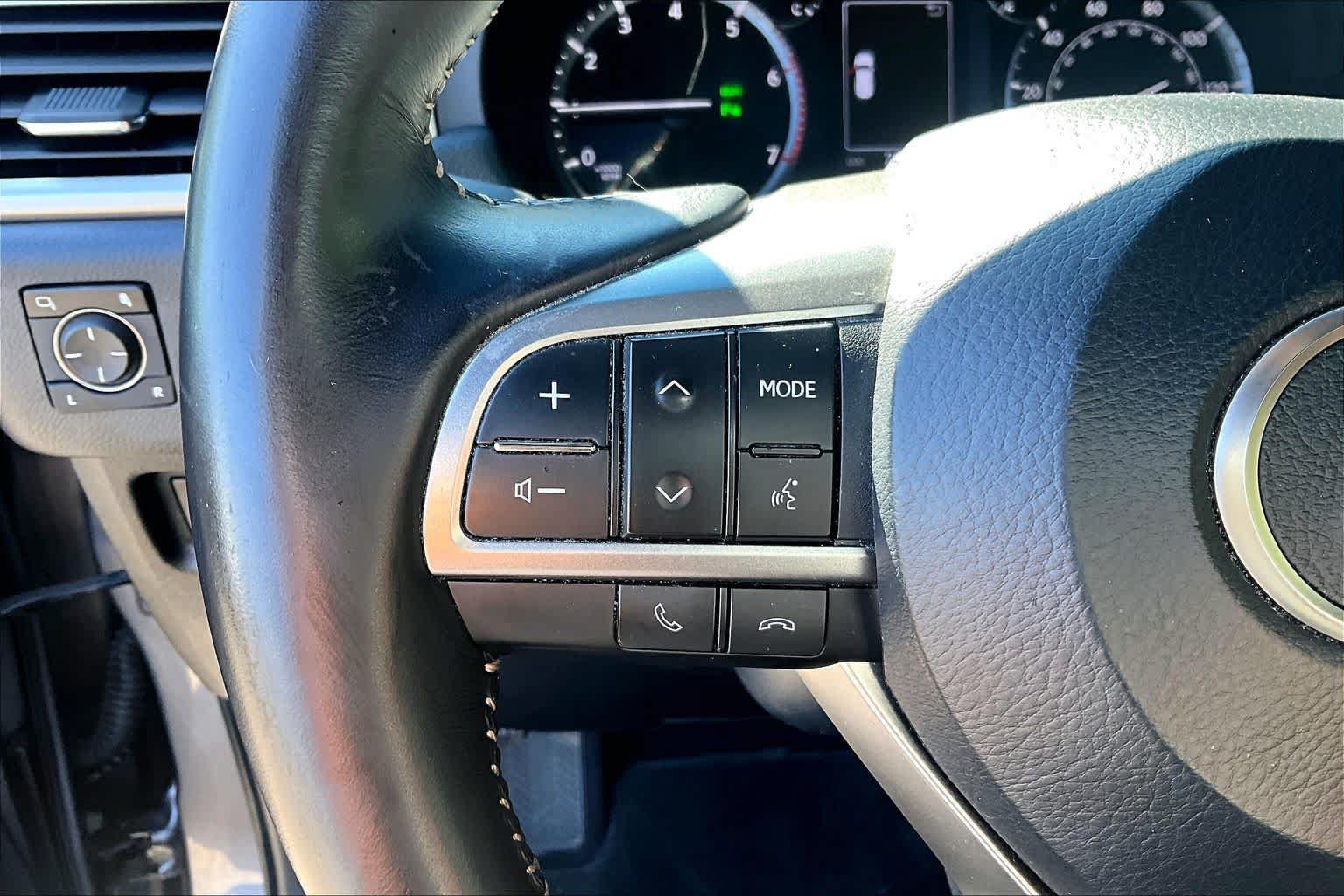 Used 2023 Lexus GX 460 Premium w/ Premium Package AWD/4WD image 23