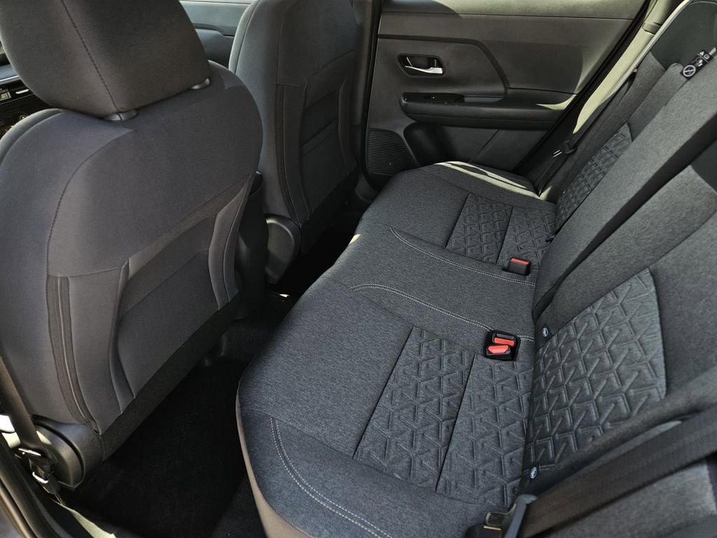 New 2026 Nissan Kicks SV image 8