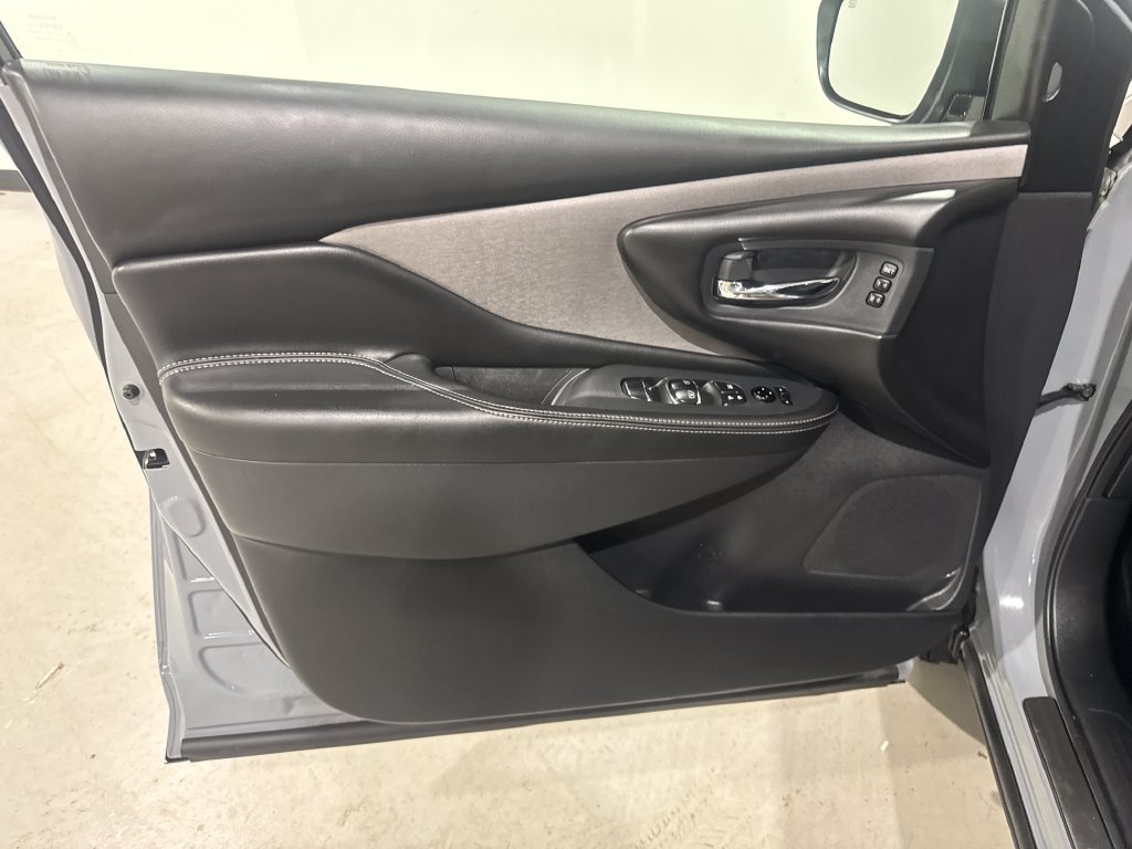 Used 2021 Nissan Murano SL AWD/4WD image 17