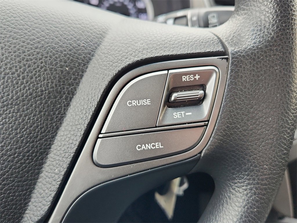 Used 2017 Hyundai Santa Fe Sport image 23