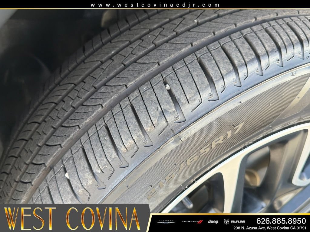 Used 2021 Jeep Compass Trailhawk w/ Sun and Sound Group AWD/4WD image 33