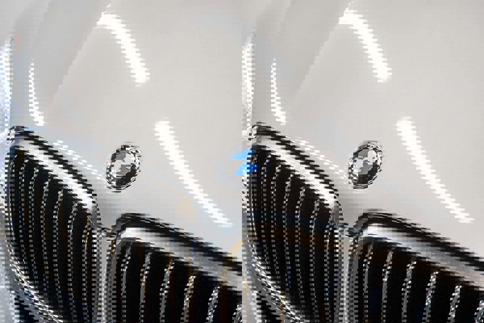 Used 2019 BMW X6 xDrive35i w/ Premium Package image 8