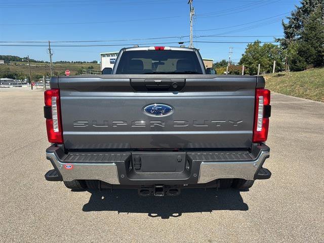 New 2026 Ford F450 XLT image 3