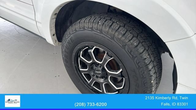 Used 2010 Ford Explorer XLT AWD/4WD image 20