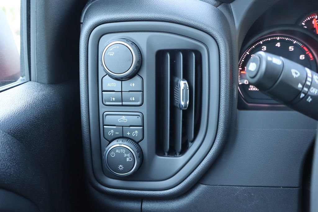 New 2026 Chevrolet Silverado 2500 W/T w/ WT Convenience Package AWD/4WD image 9