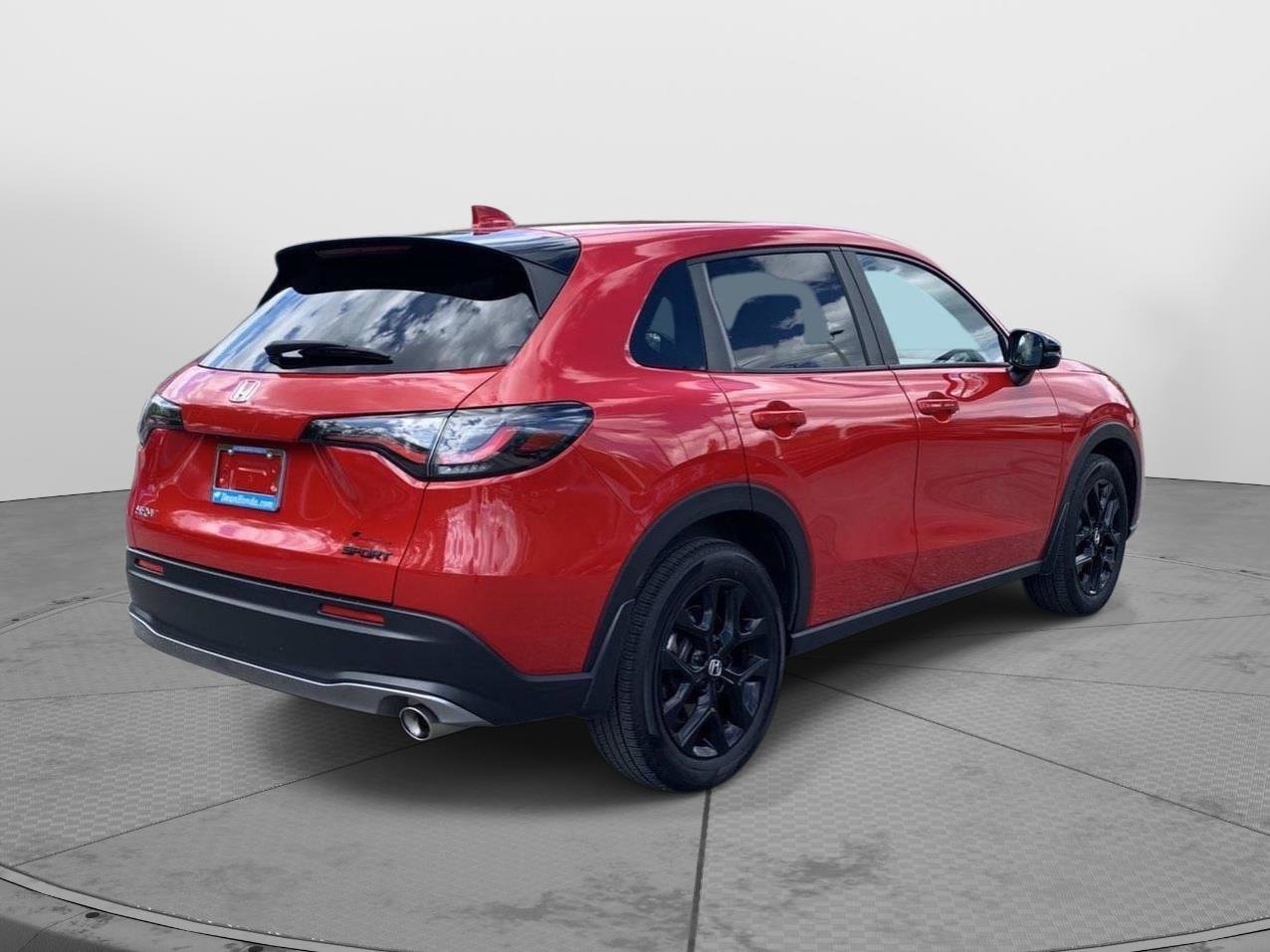 Certified 2024 Honda HR-V Sport image 3
